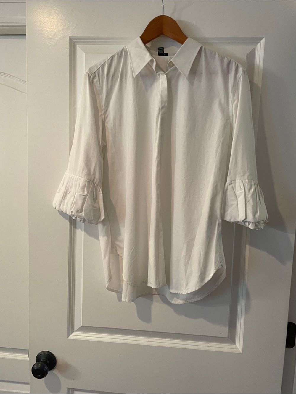 Ralph Lauren White Ruffle-Cuff Button-Up Blouse